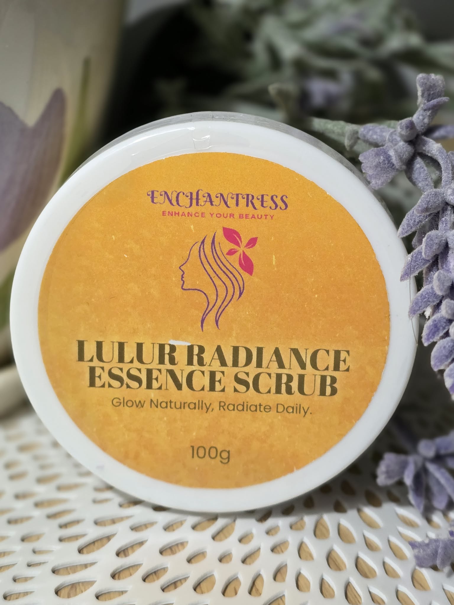 Enchantress Lulur Radiance Essence Scrub - Brightening Exfoliating Treatment